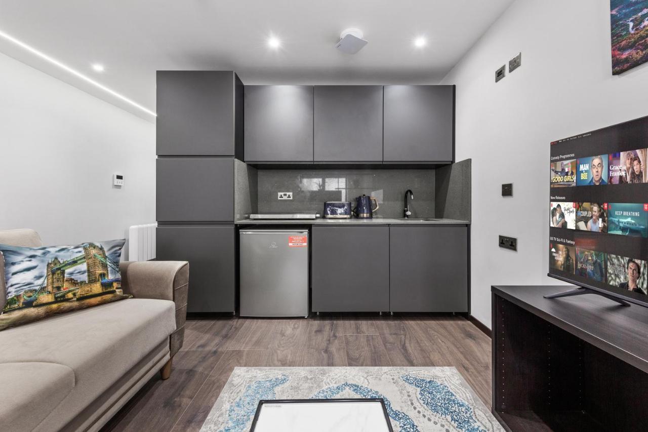 Golders Green Homes Лондон Екстериор снимка