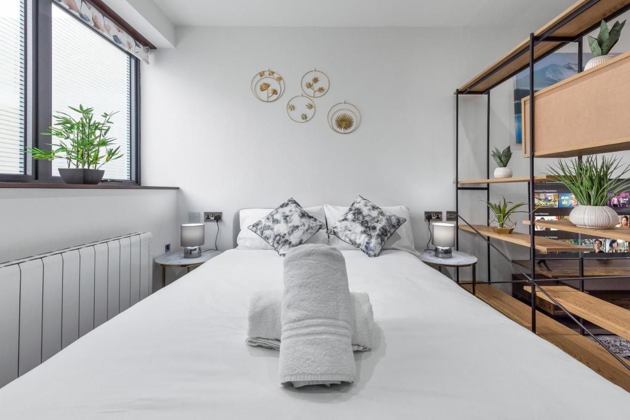 Golders Green Homes Лондон Екстериор снимка